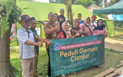 Peduli gempa cianjur SMK Informatika Bina Generasi 2